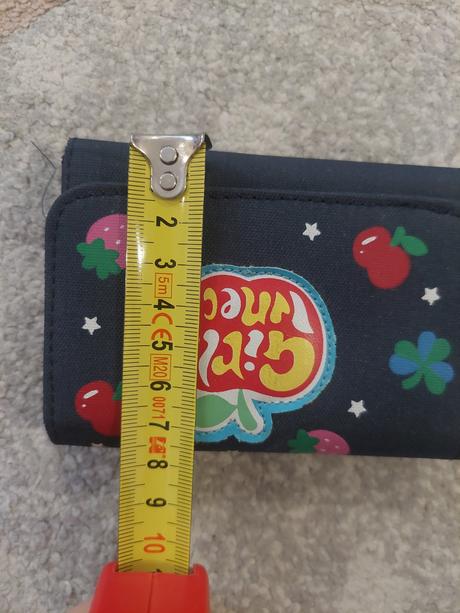 Peňaženka dievčenská, 