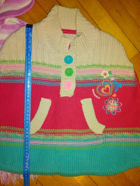 Pelerína pončo, 104