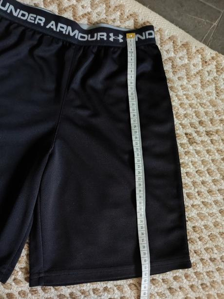 Športové kraťasy, under armour,134