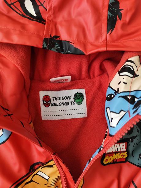 Nepremokavá bunda, marvel,116