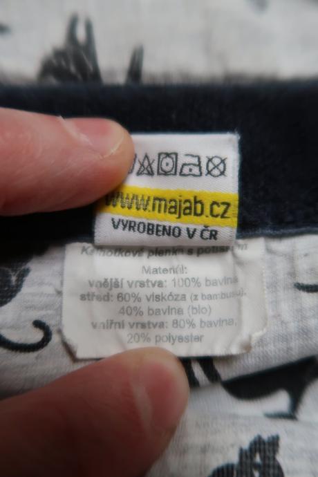 Kalhotová plena mačka, majab