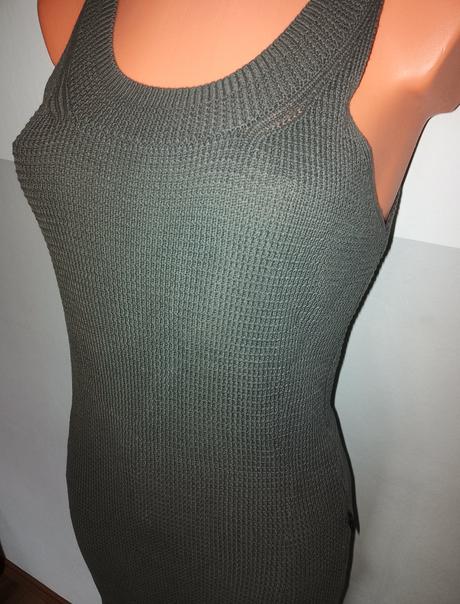 Pletené šaty v.s, s