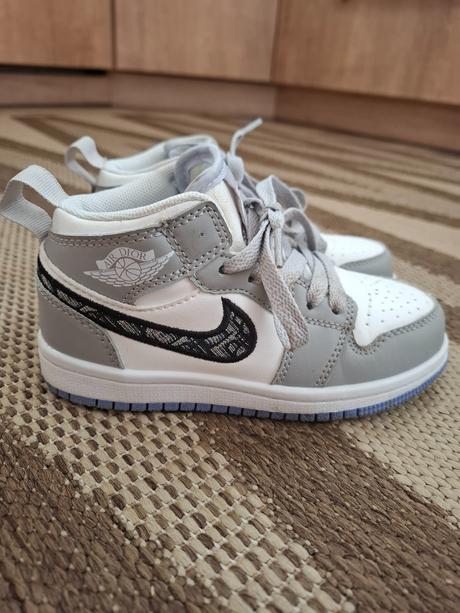 Botasky, nike,28