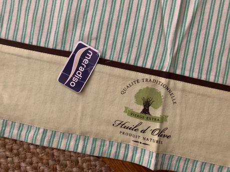 Set obrus + utierky olive,