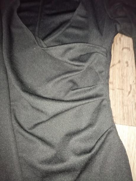 Šaty s priehľadnými rukávmi, m