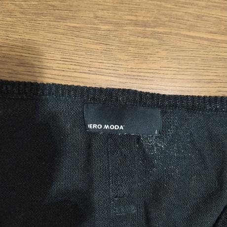 Sexy pulover s trblietkami, hlbsi v vystrih, vero moda,l