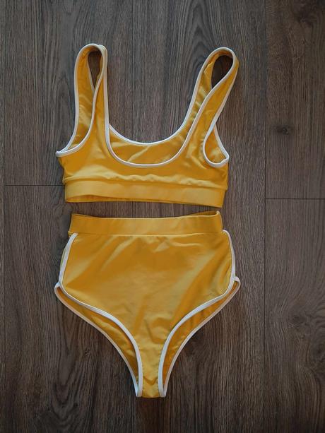 Plavky s vysokým pásom, s