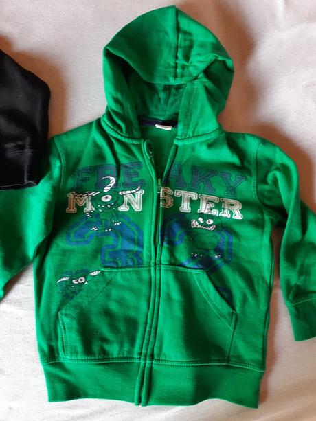 Mikina s kapucňou a pulóver, 104