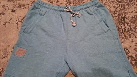 Nohavice na štýl teplákov syn nosil do školy, reserved,158