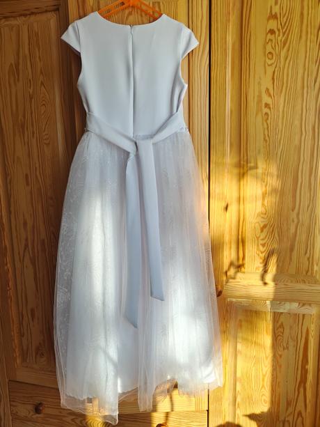 Šaty na 1. sv. prijímanie, 134