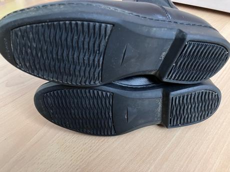 Jazdecká obuv 500 warm čierna, 38
