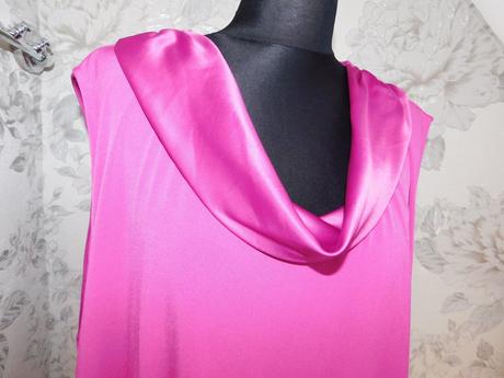 Velmi pekny trendy top, 58 / 60