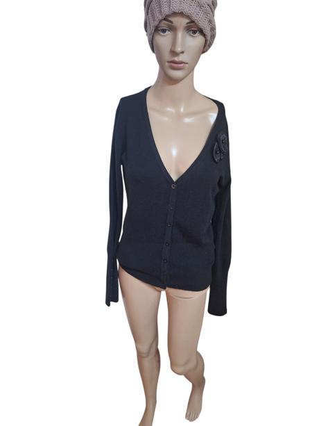 Dámsky svetrík na zapínanie, 38