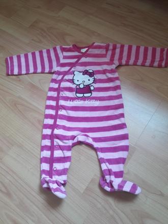 Mäkkucke dupacky, 68