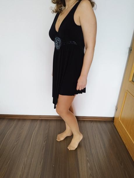 Šaty zaujímavé, m