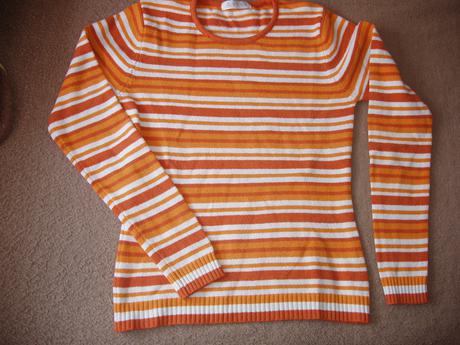 Prúžkovaný pulóver, 38