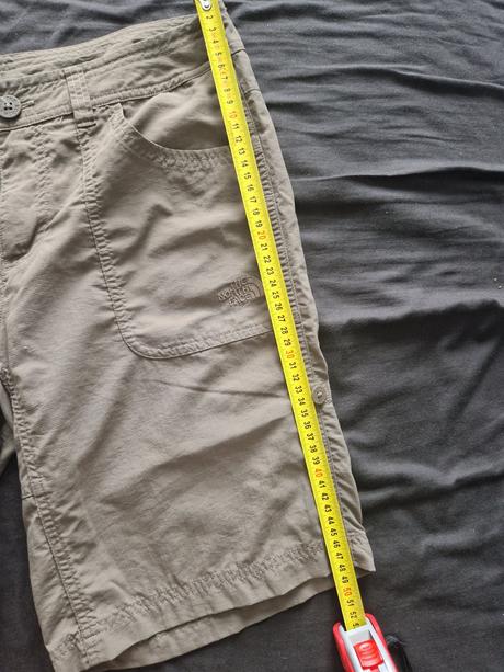 North face funkcne sortky, 38