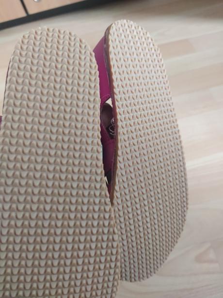 Nové barefoot sandále 32, protetika,32