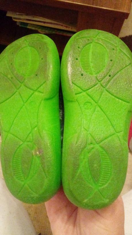 Papuce futbalista, 24