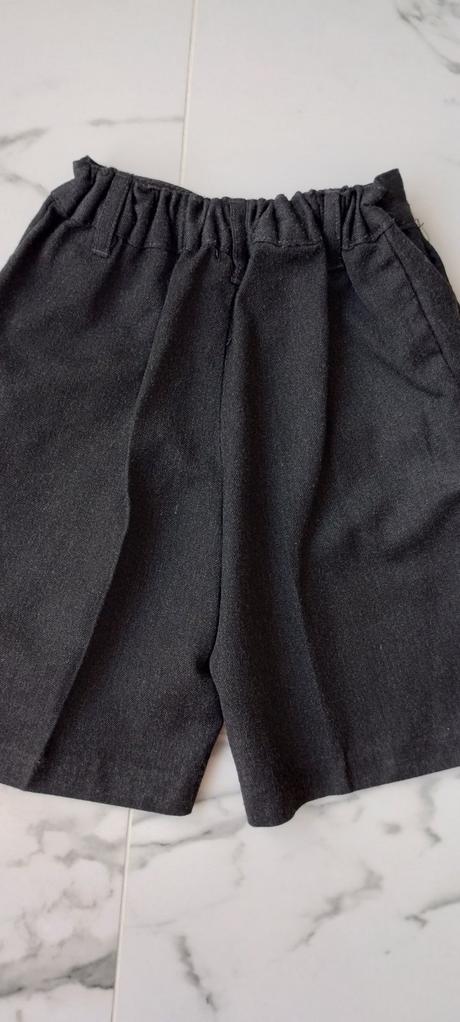 Elegantné šortky na 4/5 rokov, 110