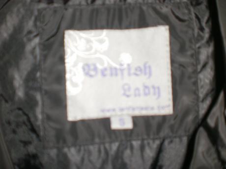 Čierny baloňačik , s