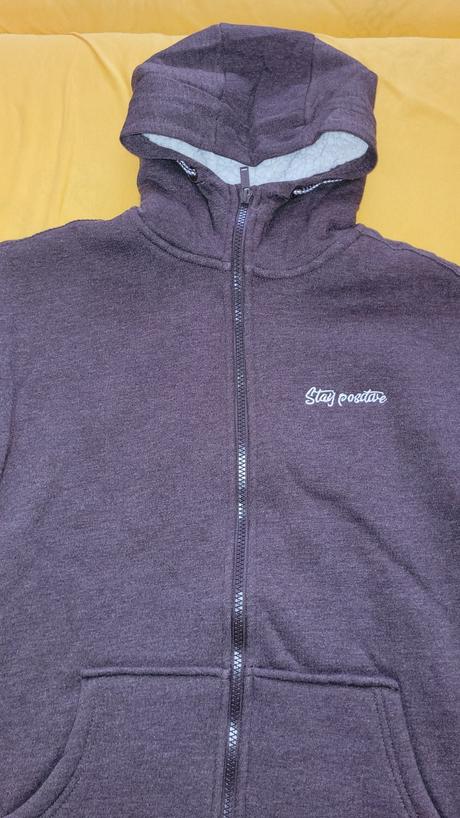 Bordova mikina reserved 152, reserved,152