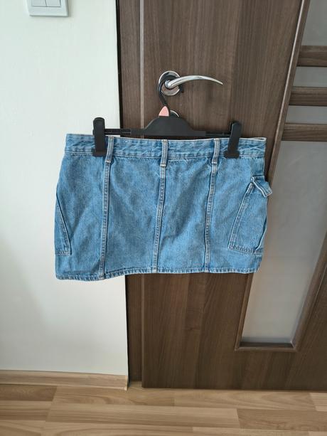 Rifľová sukňa, pull&bear,42