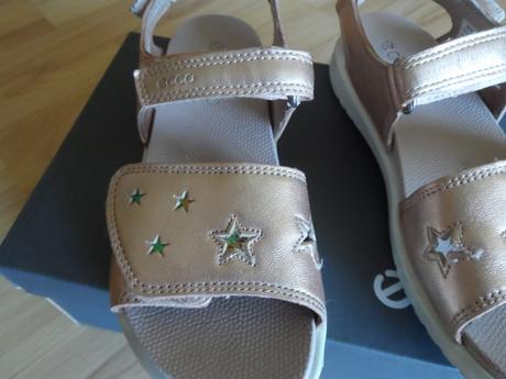 Sandálky, ecco,32