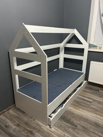 Detská posteľ domček, šírka (cm): 80,dĺžka (cm): 180