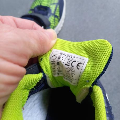 Tenisky /blikacie/, lupilu,28