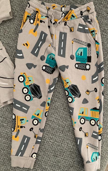 Krásna cestárska súprava tepláky+tričko, 116