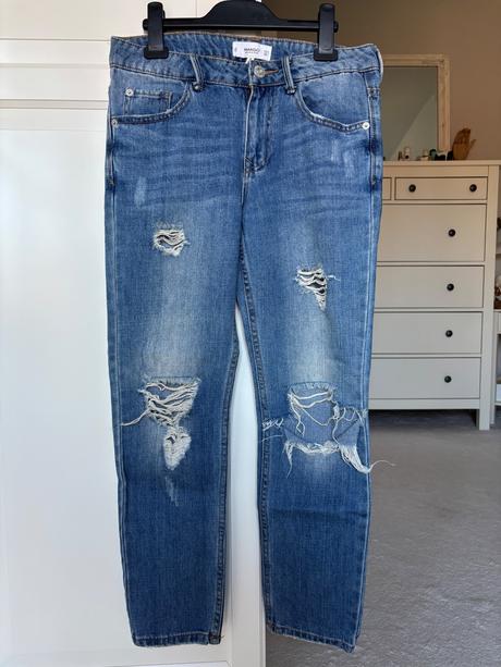 Mango girlfriend, mango,34