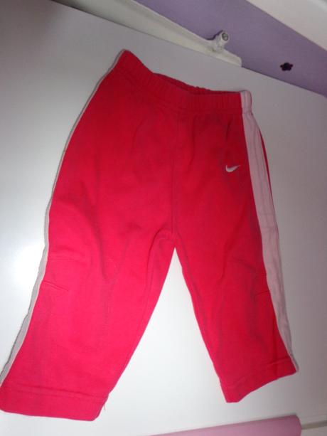 Tepláčky zn. nike v. 74/80, nike,74