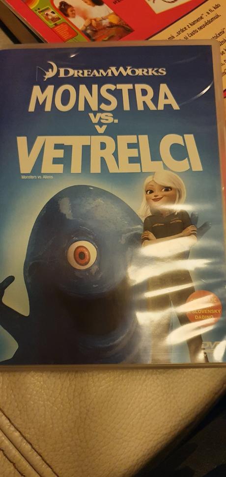 Dvd monstra vs vetrelci,