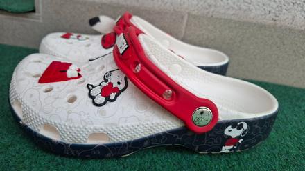 Šľapky značky crocs s motívom snoopy, veľkosť j3, crocs,34