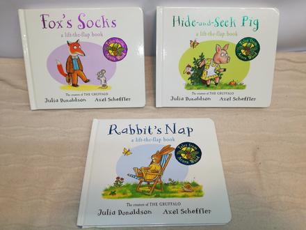 Tales from the acorn wood leporela nsu21, 