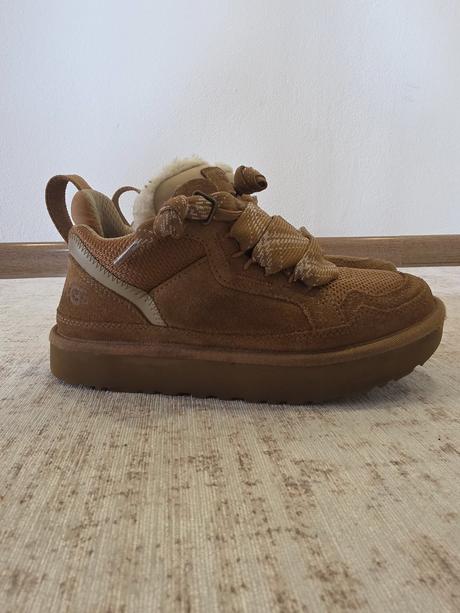 Ugg, ugg,37