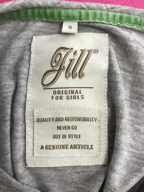 Tričko oversize ako pelerin, s