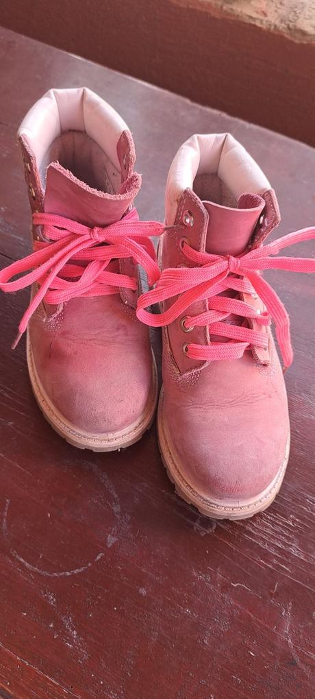 Kotnìkové topánky, 30