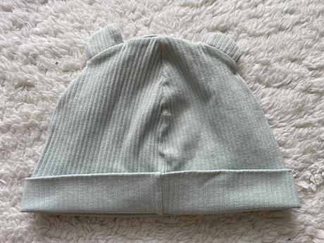 Rebrovane ciapky s uskami h&m, h&m