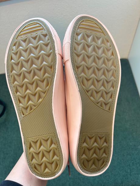 Nenosene tenisky, 38