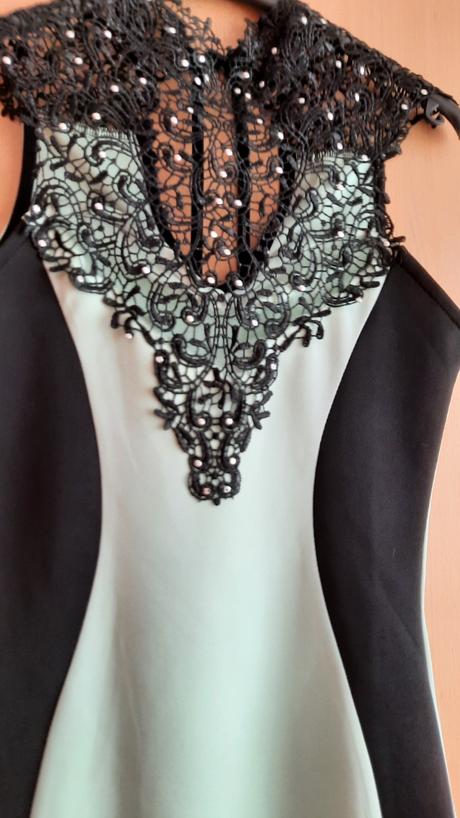 Strečové šaty vel. s, s