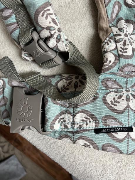 Krásny ergobaby nosič, ergo baby