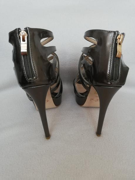 Sandálky dámske, 39