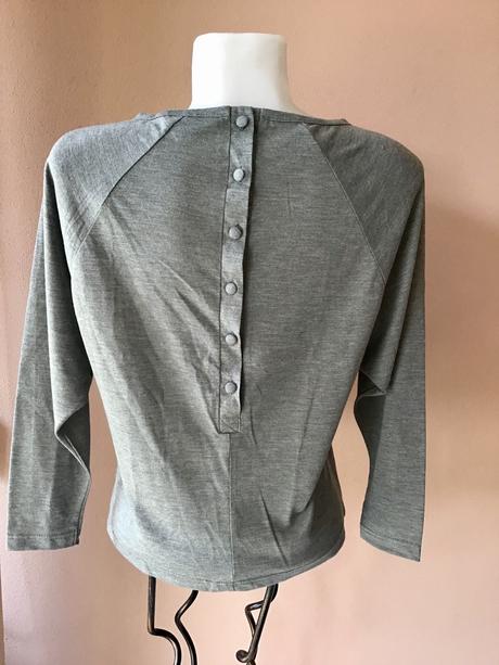 Tricko /77, warehouse,s