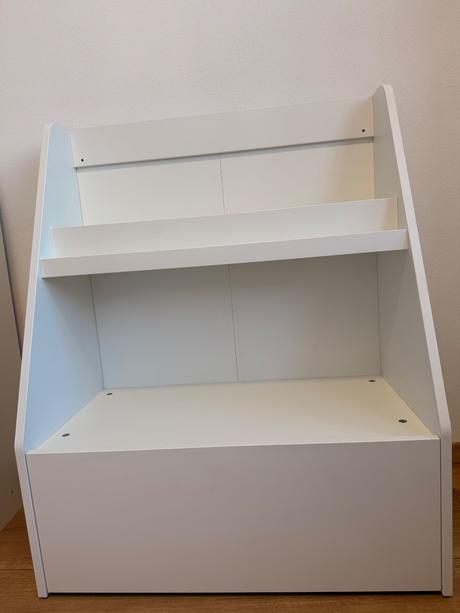 Regal na hracky ikea, 