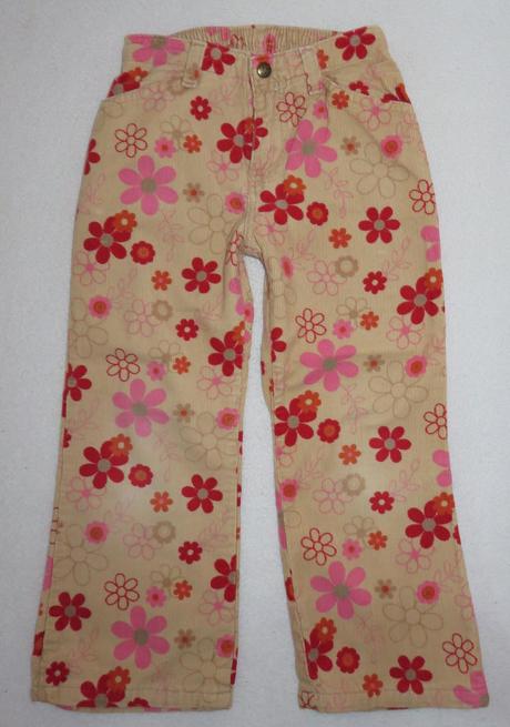 Kvetinkové menčestráky, oshkosh,104