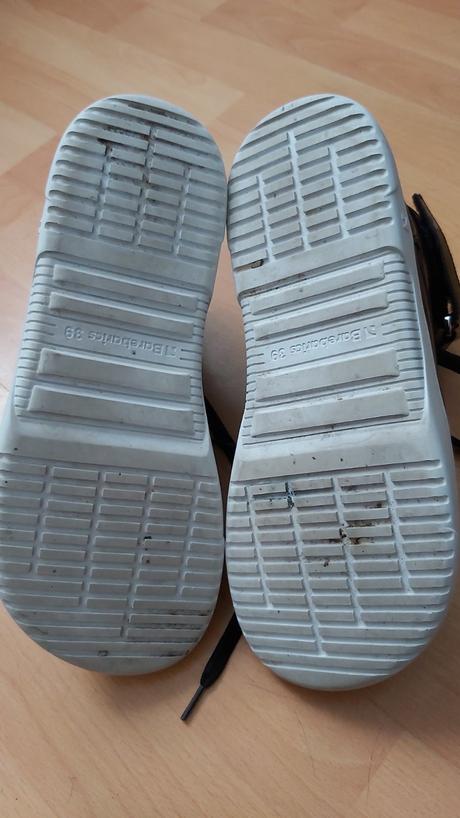 Barebarics zing high top, be lenka,39