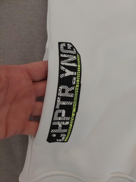 Chlapčenská mikina, chapter young,158