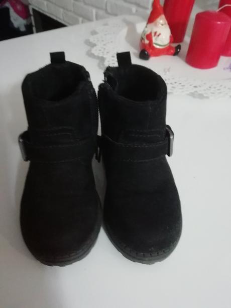 Nadherne dievcenske topanky, 21
